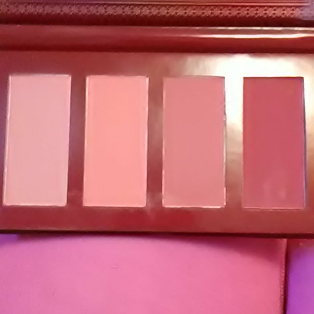 Blush - Picture 2 of 2